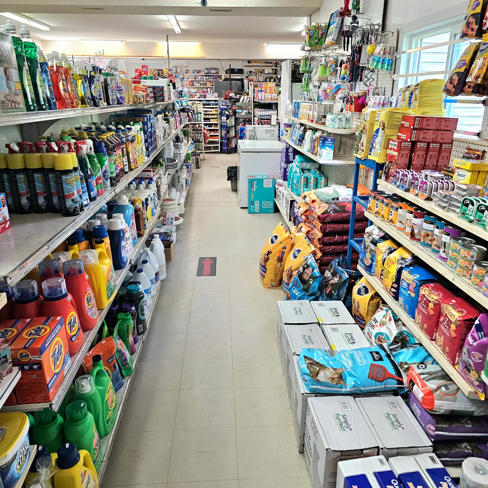 Lucrative Grocer/Confectionary at Goodfish Lake photo 4