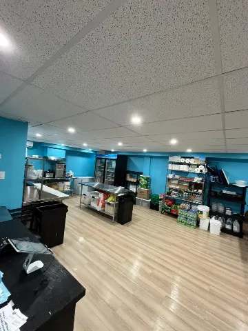 Turnkey Le Poke Station Franchise – Huntingdon, QC