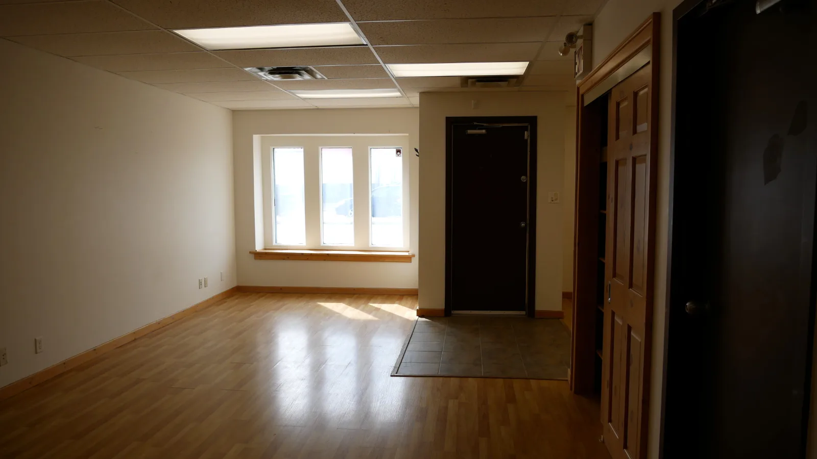 115 Wall Street — Downtown Saskatoon Office Property for Sale photo 3