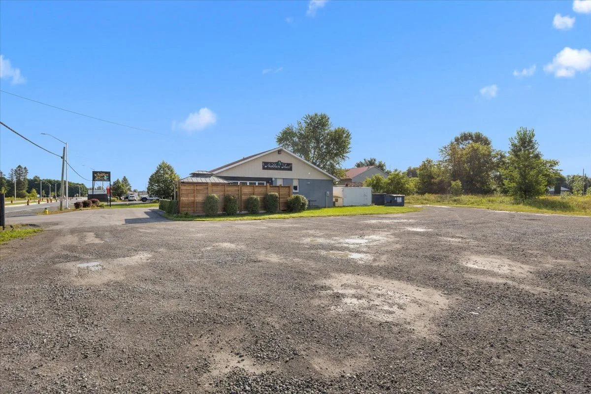 2820 COUNTY RD 43 Road N photo 3